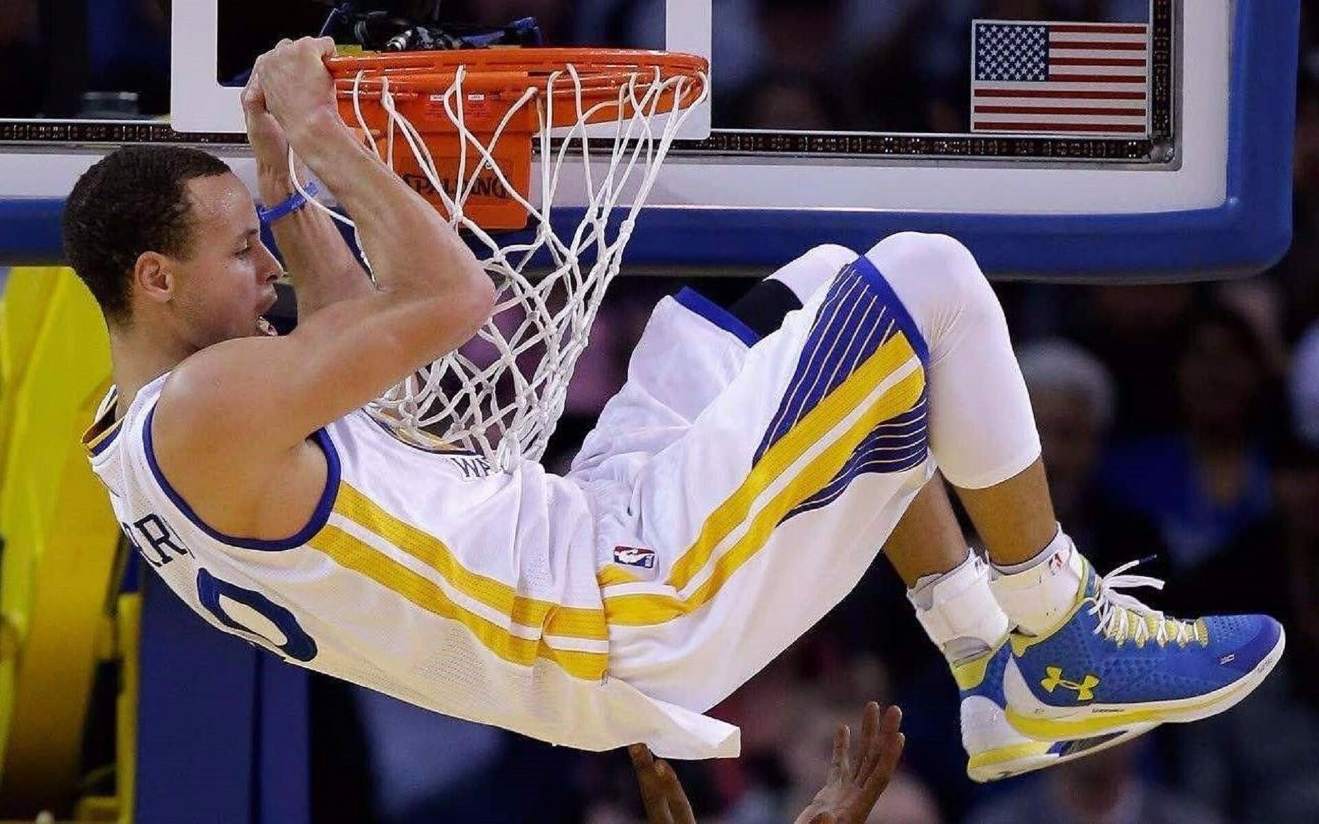 “绝杀投篮：历史上的最精彩终极时刻”，nba历史绝杀投篮数